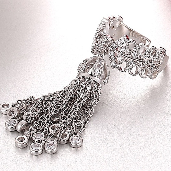 WHITE GOLD PLATED TASSEL STATEMENT RING CROWN - Picture 12 of 16